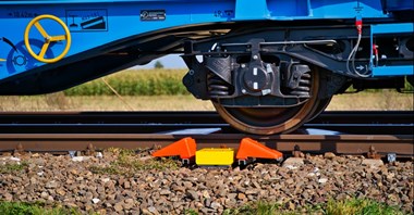 PKP PLK stawia na wysokie standardy utrzymania systemów dSAT. Nowa, czteroletnia umowa z voestalpine Signaling Poland.