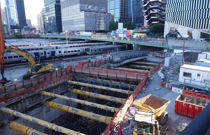 USA. Sąd nakazał administracji Trumpa przywrócenie środków na tunel kolejowy