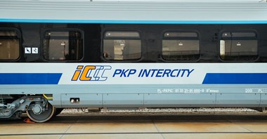 PKP Intercity i FPS podpisały aneks. Wagony do 2030 r., kar nie będzie