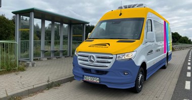 Koleje Małopolskie: Autobusy dowozowe budują popularność pociągów 