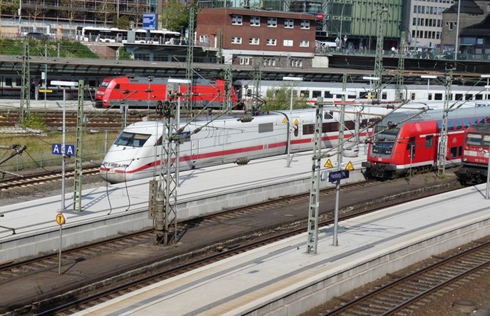 Niemcy. Blamaż modernizacji linii Berlin – Hamburg