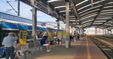 Śląskie: Komunikacja zastępcza, objazdy, przesiadki. Marcowa korekta rozkładu 