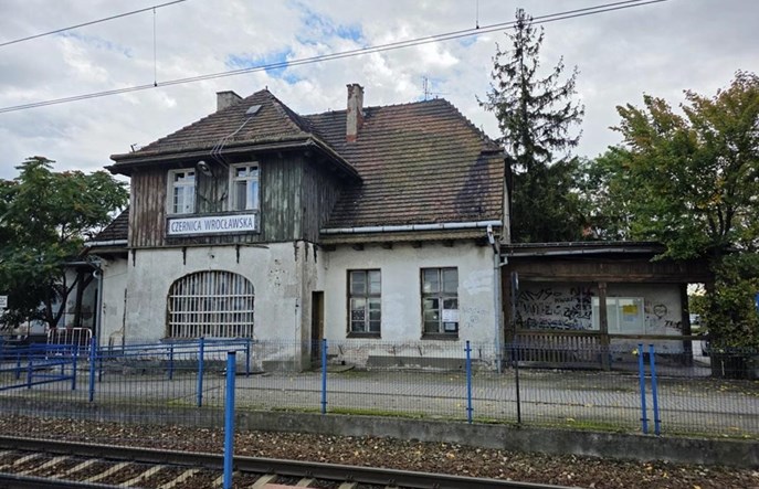 PKP SA wyremontują dworzec w Czernicy pod Wrocławiem