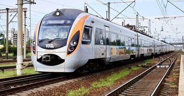PKP Intercity z trzyletnią umową o współpracy z Kolejami Ukraińskimi 