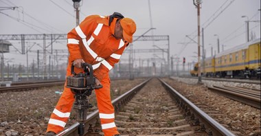 PLK ujawnia średnie wynagrodzenia swoich pracowników