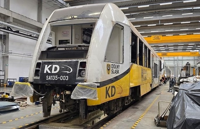Koleje Dolnośląskie robią P4 szynobusu SA135