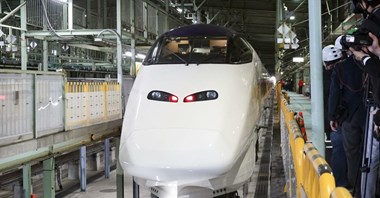 Koleje Japońskie uruchomiły pierwszego towarowego Shinkansena