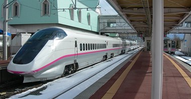 Koleje Japońskie uruchomiły pierwszego towarowego Shinkansena