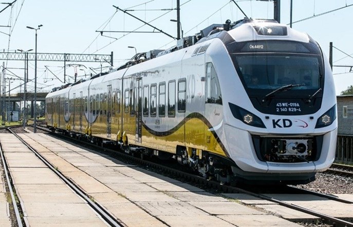 Wiosna na torach, korekta rozkładu jazdy pociągów KD