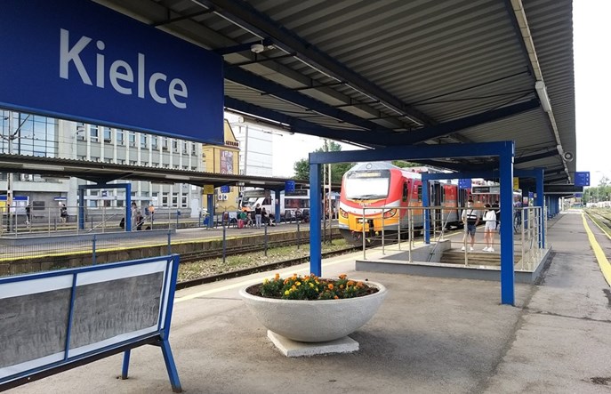 Świętokrzyskie: Powołanie nowego przewoźnika kolejowego byłoby nieuzasadnione 