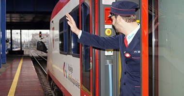 Pasażerowie muszą wysiadać bezpiecznie. Będą zmiany w regulaminach