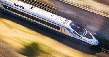 CPK: Przepisy powinny faworyzować inwestycje kolejowe