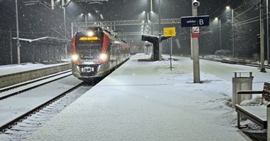 Zima zaskoczyła kolejarzy. Co zrobić, by nie było powtórki?