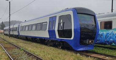 Pierwszy DM90 SKPL już w barwach PKP Intercity