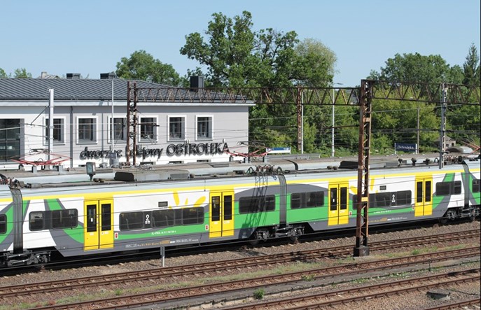 PKP PLK: Pociągi wracają na trasę Tłuszcz – Mostówka