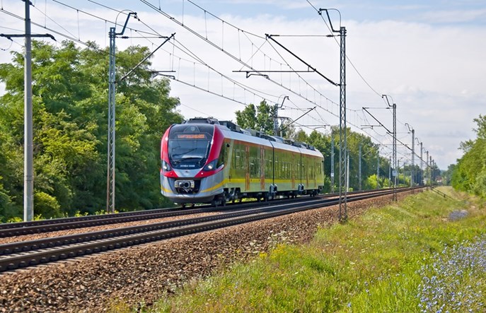 Płock i Radom od wakacyjnego rozkładu jazdy ŁKA w Łódzkiem