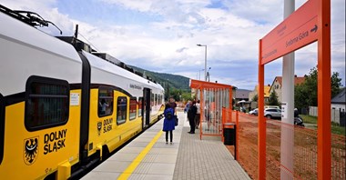 DSDiK przywraca kolej w regionie. Będą też zmiany na przystankach 