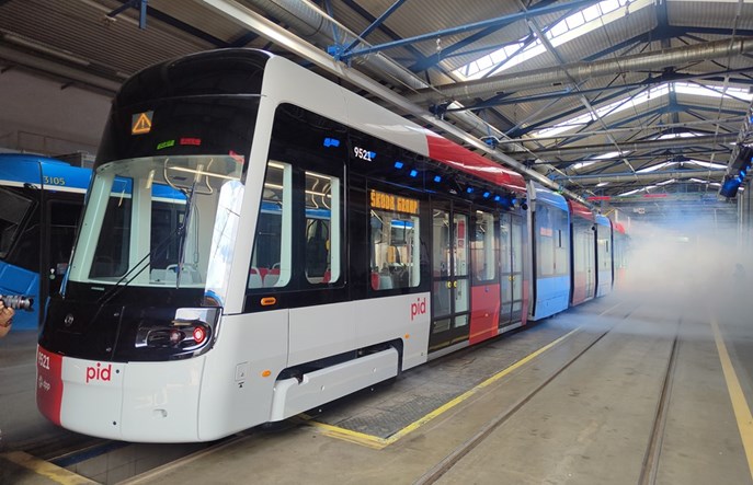 Wrocław: Skoda 52T na próbach w MPK