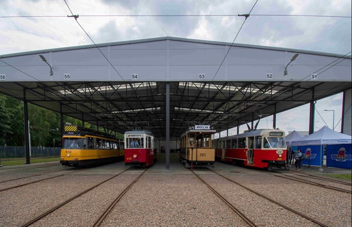 MPK w Krakowie wymieniło się historycznymi tramwajami z czterema polskimi miastami