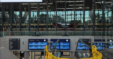 Warszawa Zachodnia: Trzy miesiące bez schodów ruchomych