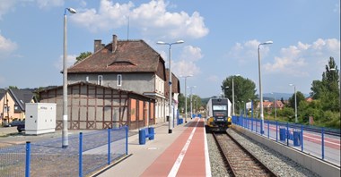 Dworce w Lubaniu Śląskim i Kudowie-Zdrój przejdą modernizacje 