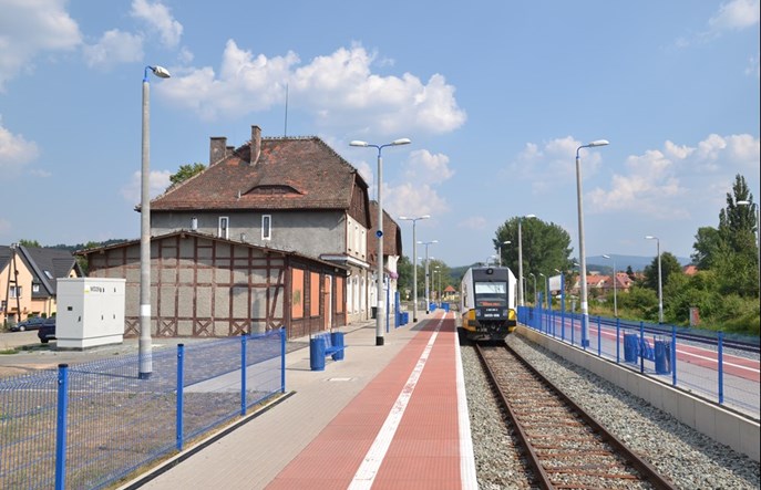 Dworce w Lubaniu Śląskim i Kudowie-Zdrój przejdą modernizacje 