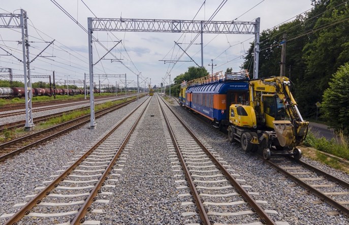 PKP PLK. Pociągi pojadą szybciej na centralnym odcinku magistrali Śląsk–Bałtyk 