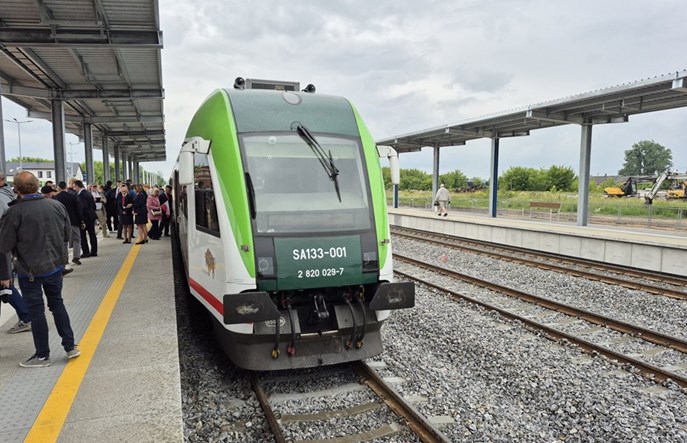 Podlaskie: Start połączeń do Łomży bez większych problemów taborowych 