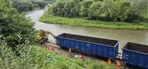Trwa usuwanie skutków wykolejenia składu w Małopolsce. Niedziela także bez pociągów