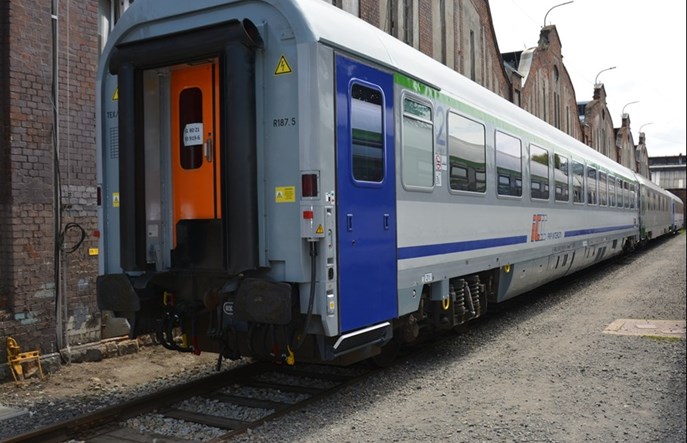 PKP Intercity. Zakup kolejnych używanych wagonów z Niemiec później