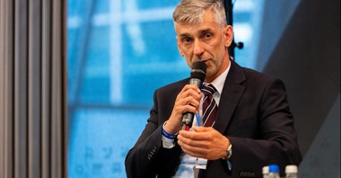 Reptowski (NDI): Rynek potrzebuje stabilnych inwestycji, a nie kolejnych boomów
