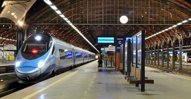 PKP Intercity: Jakie mają być nowe komercyjne pociągi Warszawa – Wrocław?