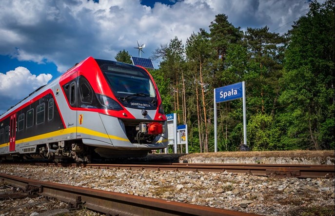 Łódzkie: Codzienne pociągi do Spały po elektryfikacji linii do Skarżyska 