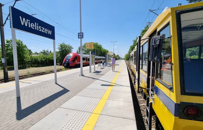 PLK wyremontuje tory między Wieliszewem a Radzyminem