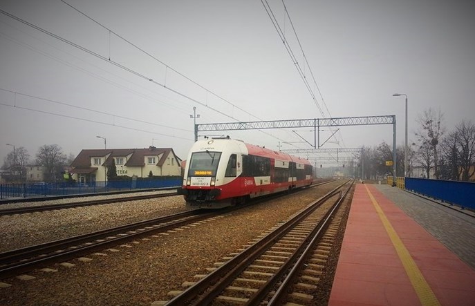 Nieco więcej pociągów Kutno – Toruń w weekendy 
