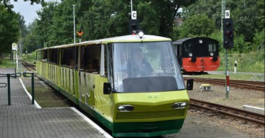 Niemcy. Pociągiem ICE po torach kolejki parkowej w Cottbus