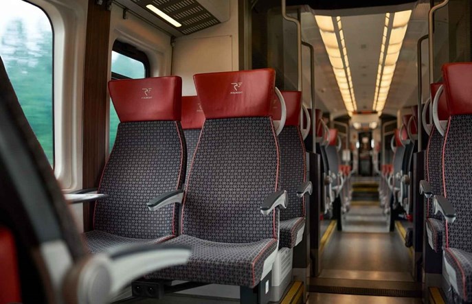 POLREGIO: Pasażerowie gubią rowery, telefony i... ślubny garnitur