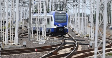 Maszyniści ograniczają strajk, PLK straszy konsekwencjami
