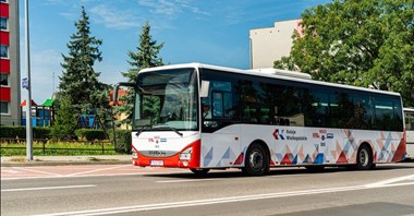 Turek: Autobusy dowozowe KW to pilotaż. Będzie więcej kursów? 