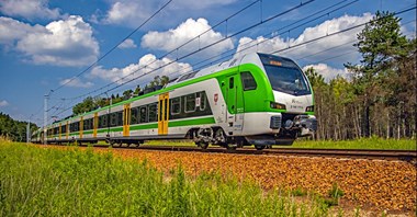 Podróżuj bezpłatnie pociągami KM