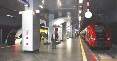 Pociągi dalekobieżne na Lotnisku Chopina? Zbyt niska przepustowość 