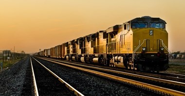 Zasady organizacji spedycji kolejowej i ich wpływ na efektywność transportu