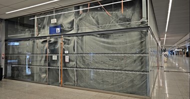 Komercjalizacyjne problemy Łodzi Fabrycznej. Nadal bez kawiarni, ale ma być Żabka
