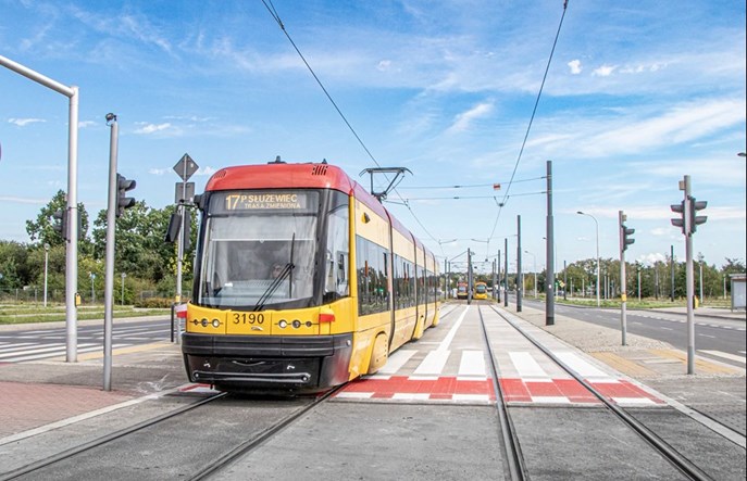 3 oferty na nowe tramwaje dla Warszawy. PESA najtańsza