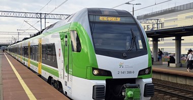 Październikowa korekta rozkładu jazdy pociągów w Kolejach Mazowieckich