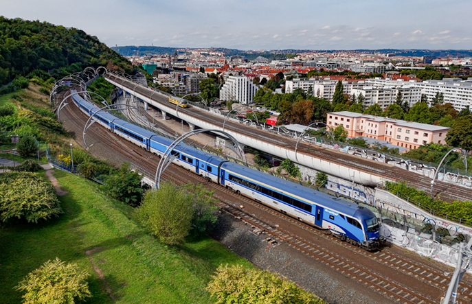 Koleje Czeskie naprawiają Railjety