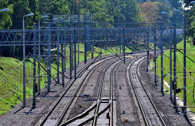 PKP PLK: Początek konsultacji programu elektryfikacji linii kolejowych