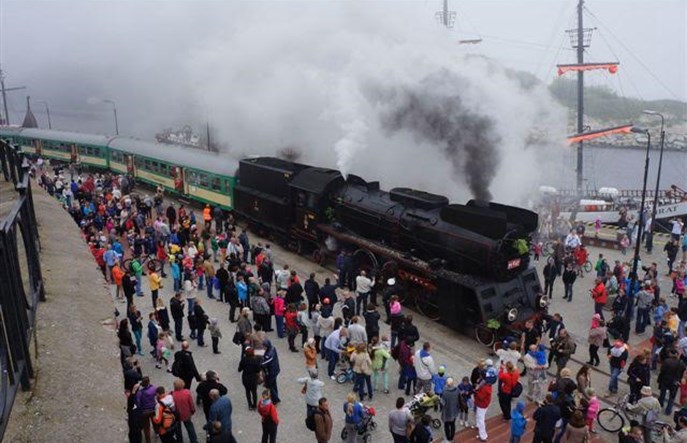 Parowozy pojadą do portu Kołobrzeg z okazji Dnia Dziecka