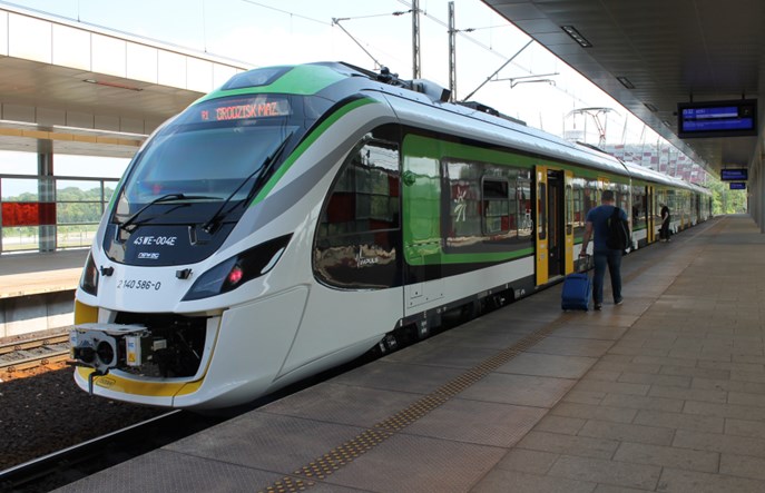 Koleje Mazowieckie chcą kupić 71 nowych pociągów