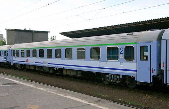 Pesa wygrywa kolejny przetarg PKP IC